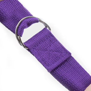 custom yoga strap detail