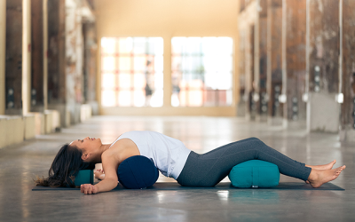 10 Relaxing Ways to Use a Yoga Bolster for Deep Rest and Better Sleep